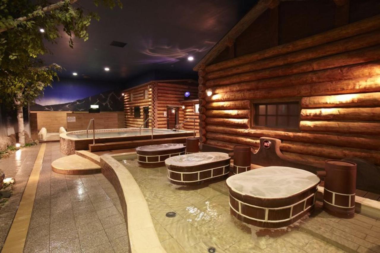 酒店 World Hotel&resort